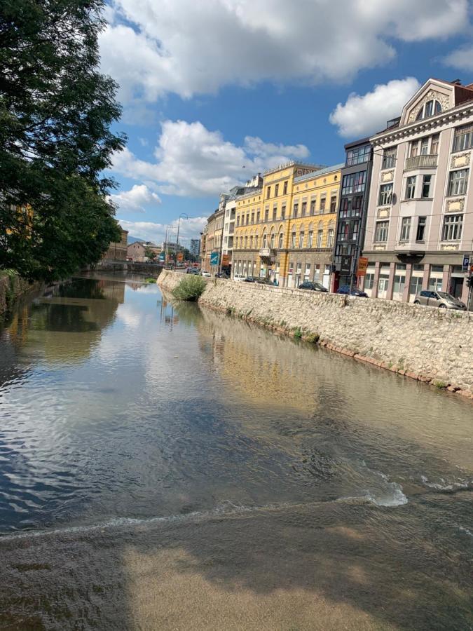 Franca-Free Parking Lägenhet Sarajevo Exteriör bild